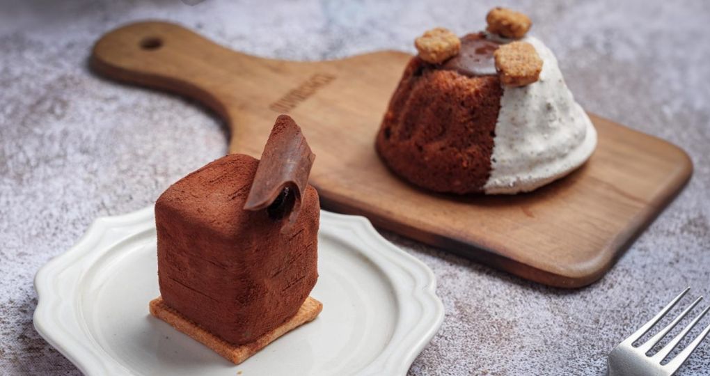 The Nine｜胡桃帕林內咕咕霍夫(單入)& 紅酒無花果蛋糕(單入)