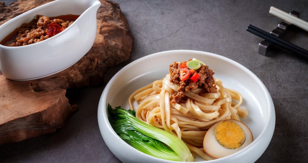 桃花林｜牛滷肉醬．冷凍乾拌麵