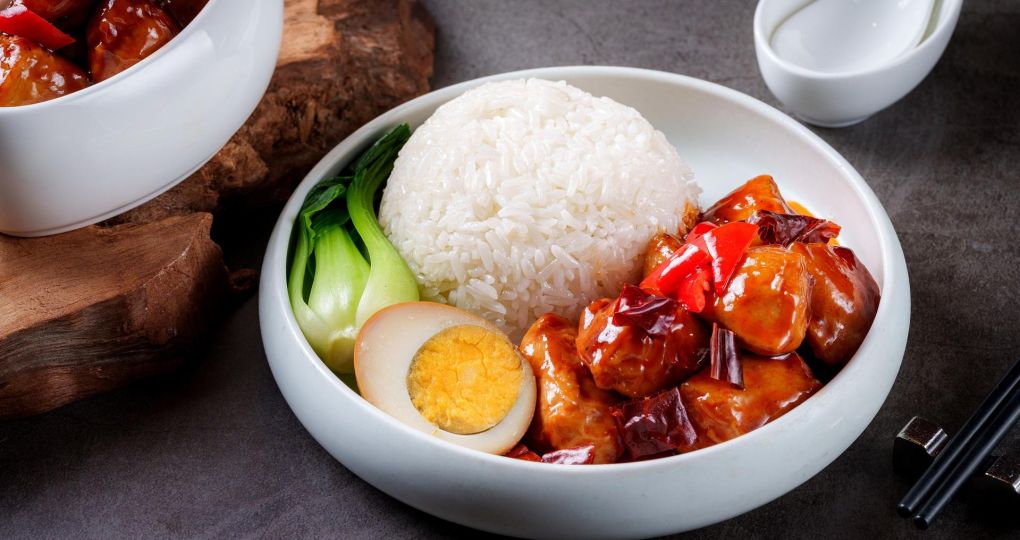 桃花林｜宮保雞丁．冷凍澆蓋飯料理包